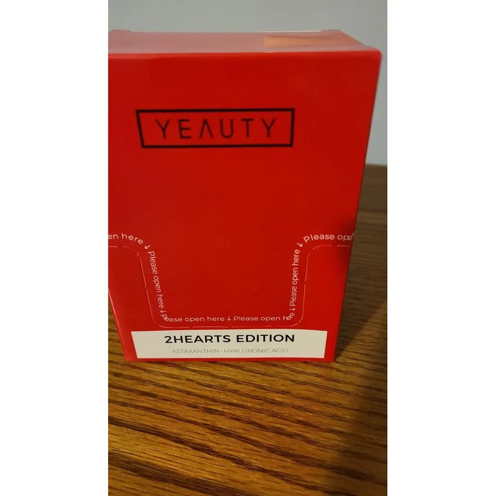 Yeauty 2 Heart Edition 25 pairs of Eye Masks - Astaxanthin, Hyaluronic Acid